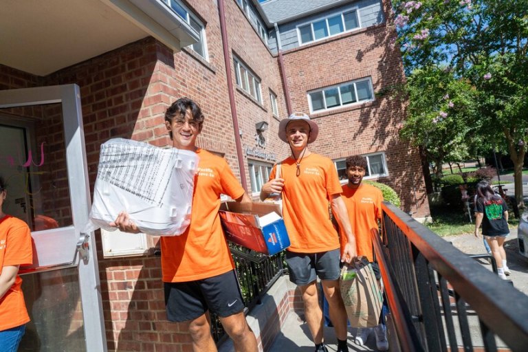 What to expect on Move-In Day
